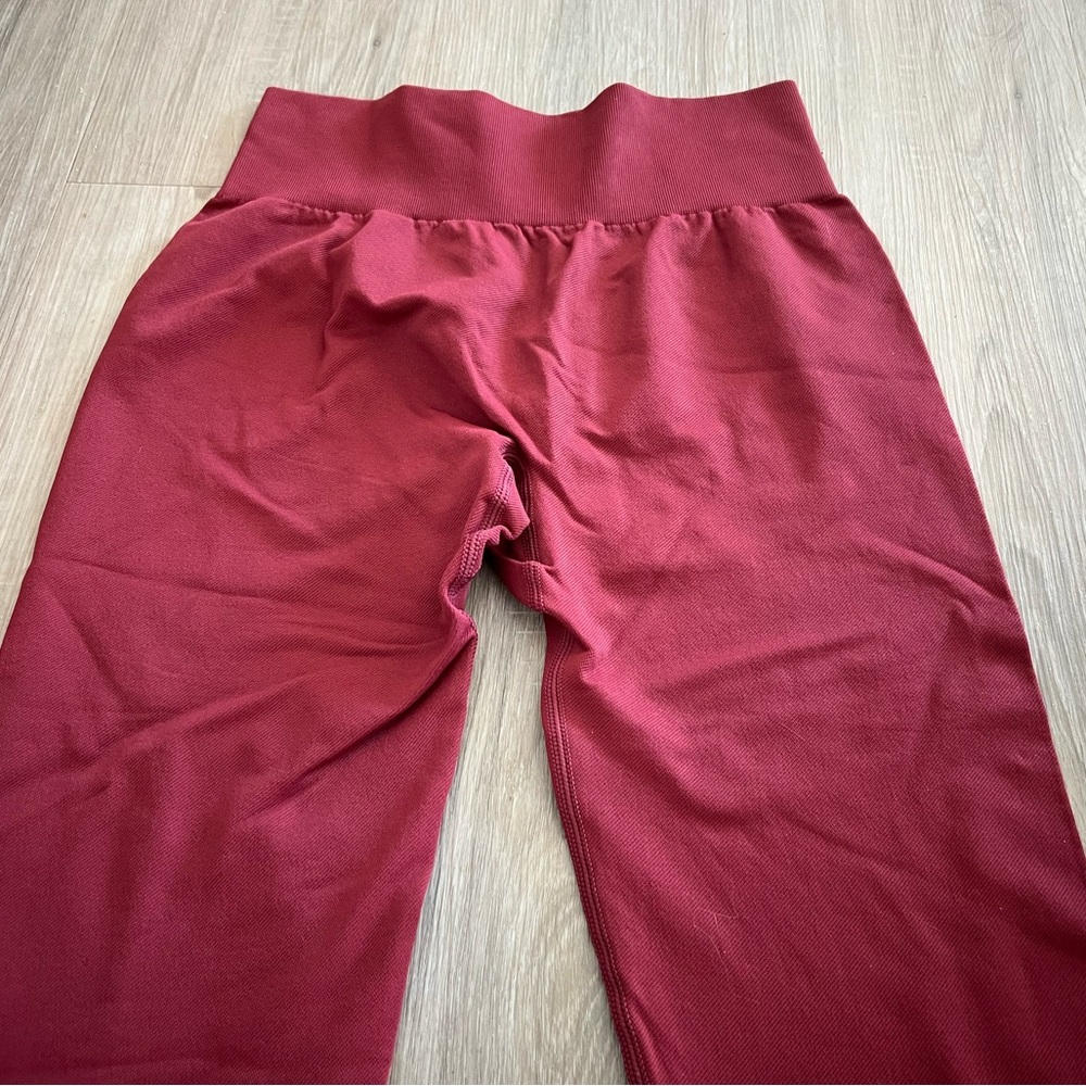 OQQ leggings workout pants size medium